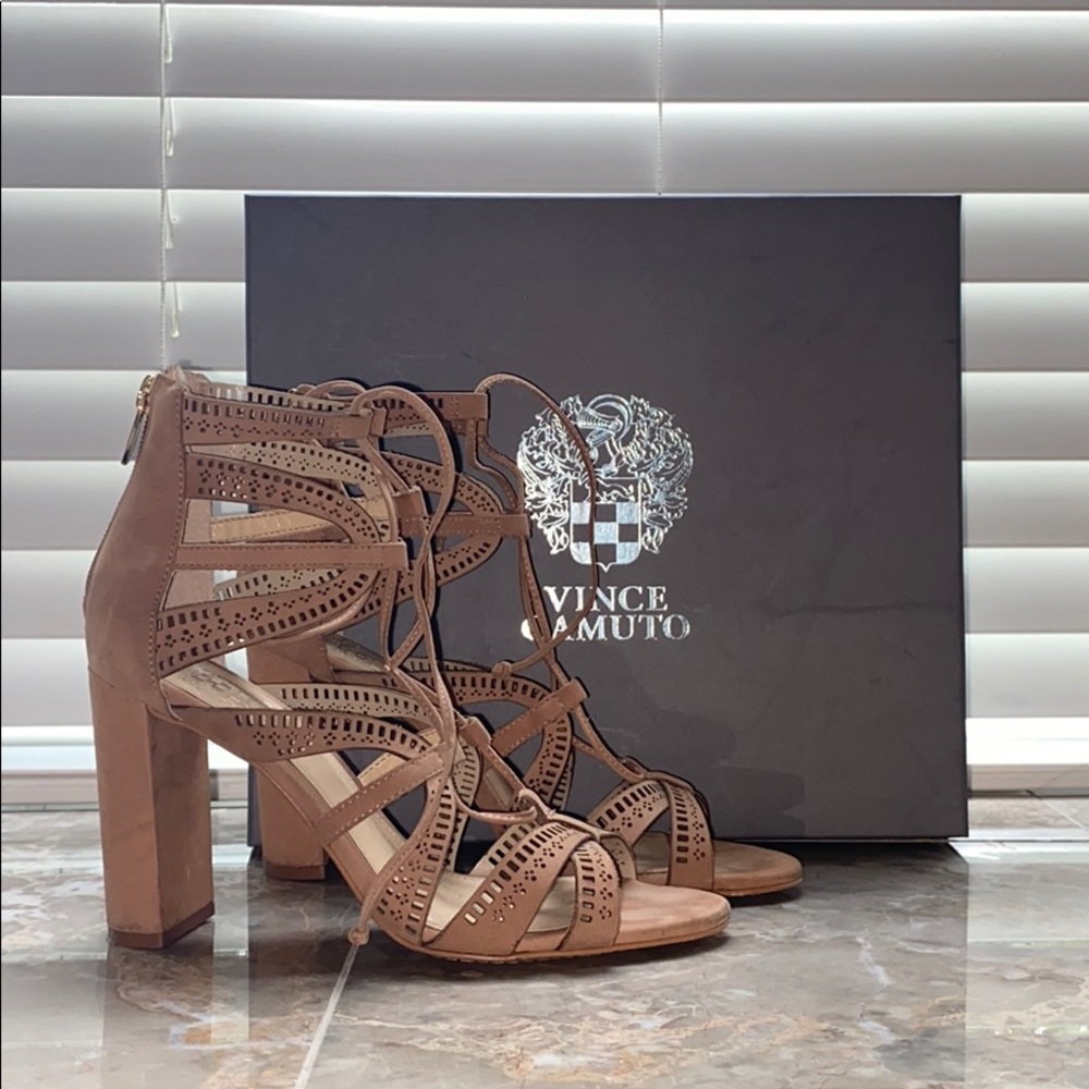 Vince Camuto Sandal Pumps